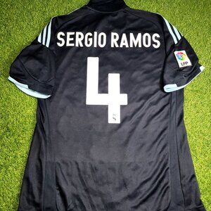 Ramos Real Madrid 2009 2010 Away Soccer Jersey Shirt L SKU# E84339
